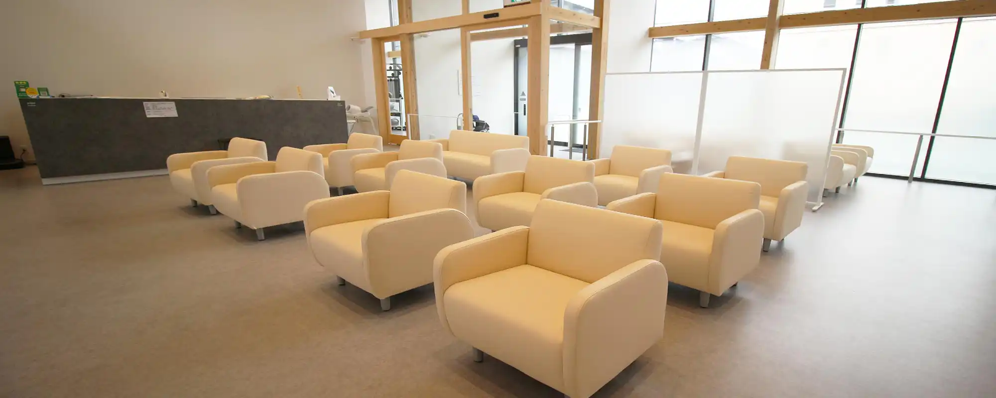 南茨木グリーンクリニック 院内